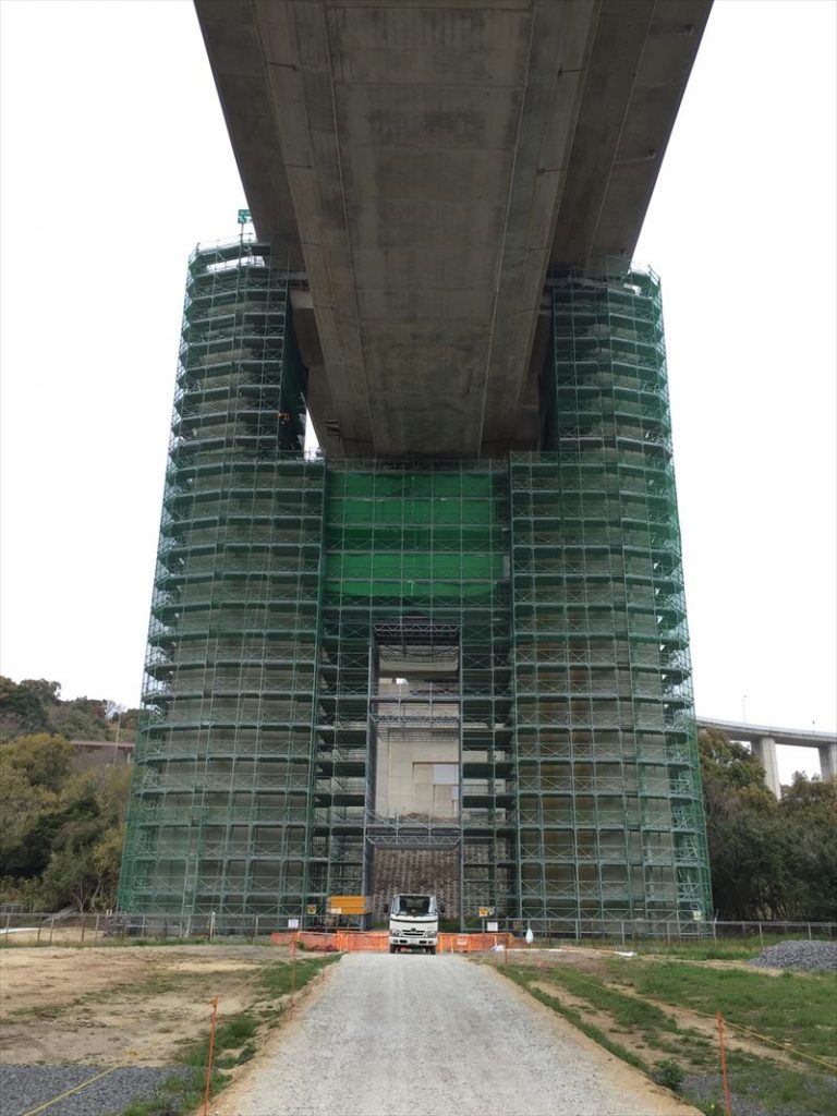 櫃石島橋梁耐震補強工事 岡山で足場仮設工事全般 プラント機器据付 撤去 配管工事 鍛冶工事 解体工事 塗装工事なら株式会社砂建
